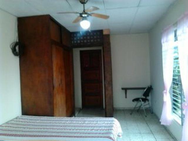 Hostal Dona Marta San Salvador Buitenkant foto