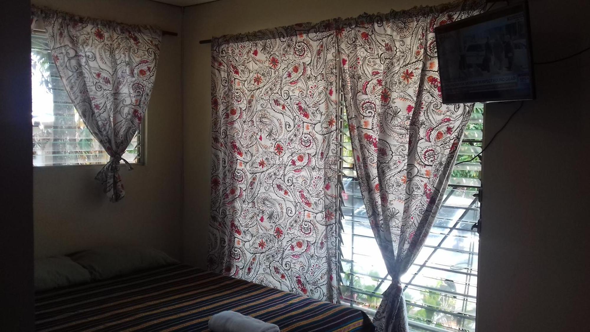 Hostal Dona Marta San Salvador Buitenkant foto